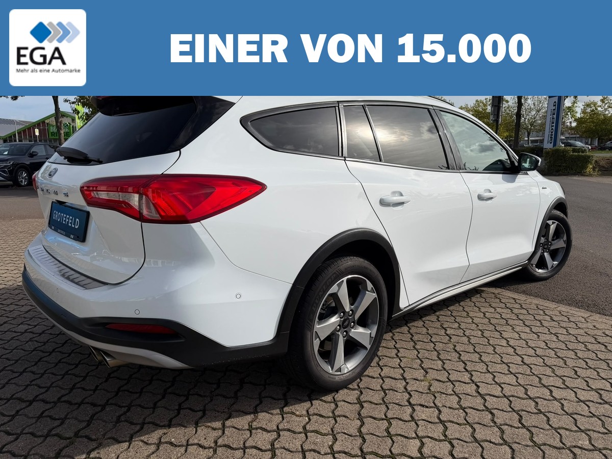 Ford Focus 1.5 EcoBoost Active + Allwetterreifen