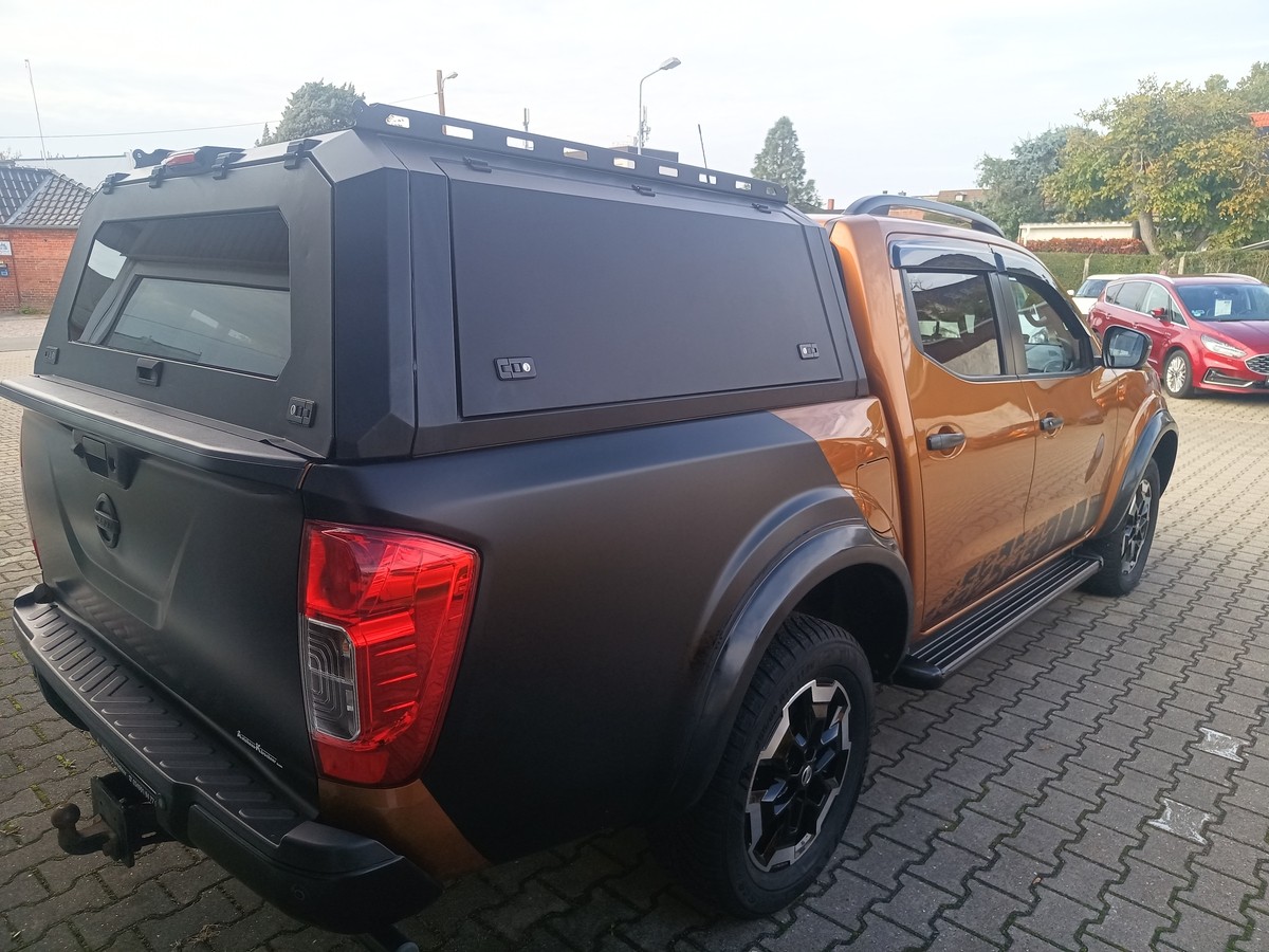 Nissan NP300 4x4 2.3 dCi Tekna Dubble Cab
