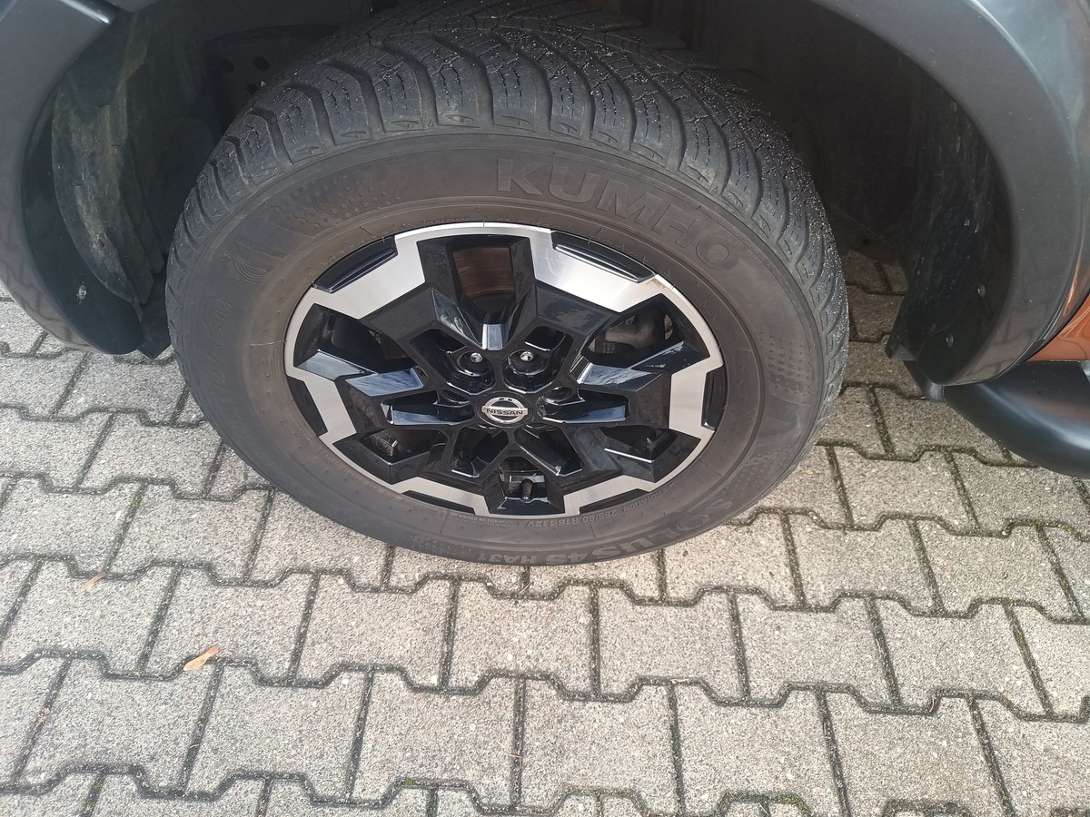Nissan NP300 4x4 2.3 dCi Tekna Dubble Cab