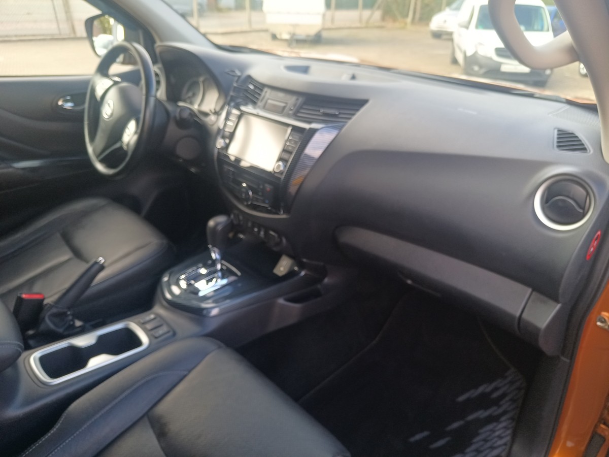 Nissan NP300 4x4 2.3 dCi Tekna Dubble Cab