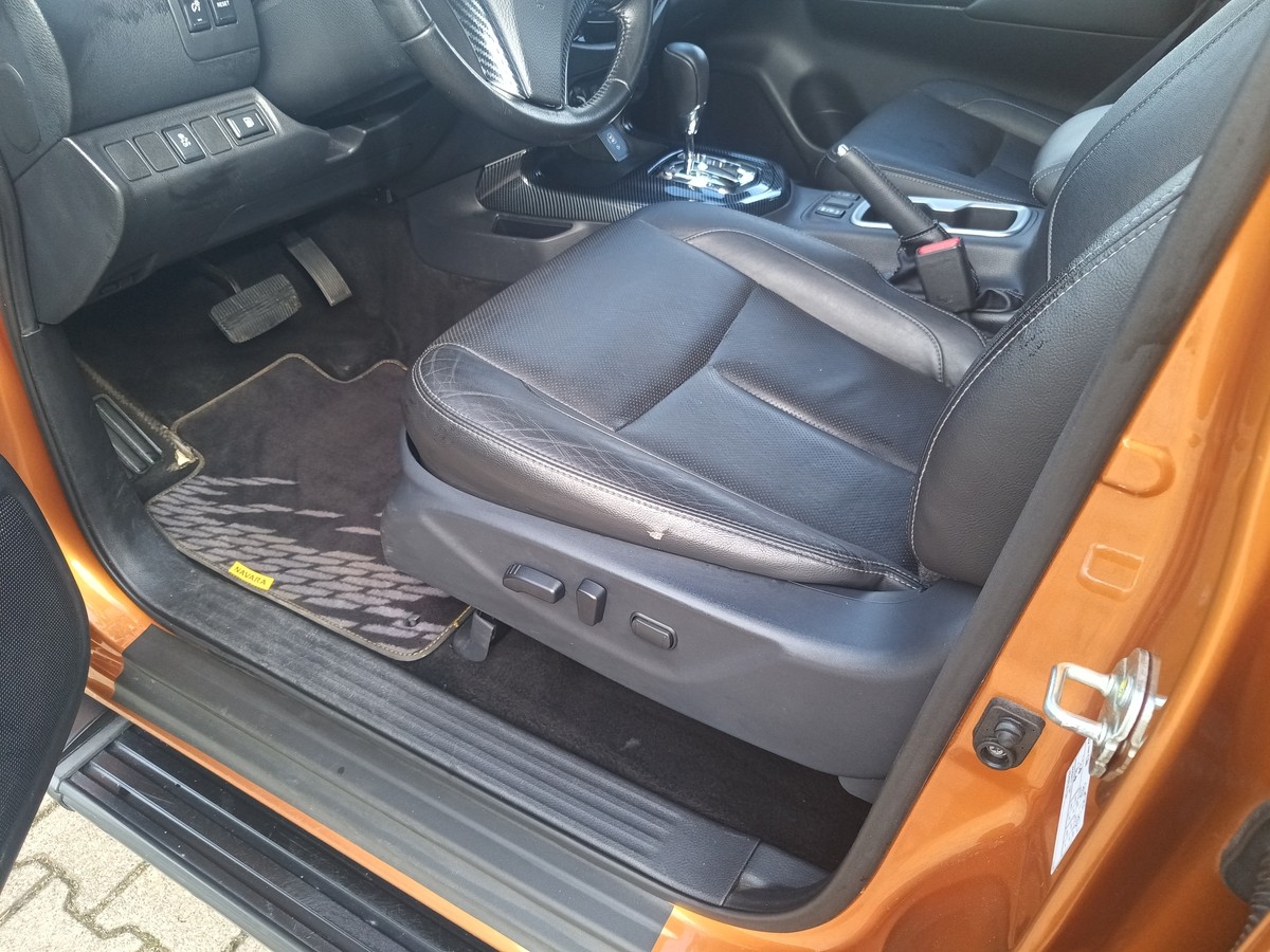 Nissan NP300 4x4 2.3 dCi Tekna Dubble Cab