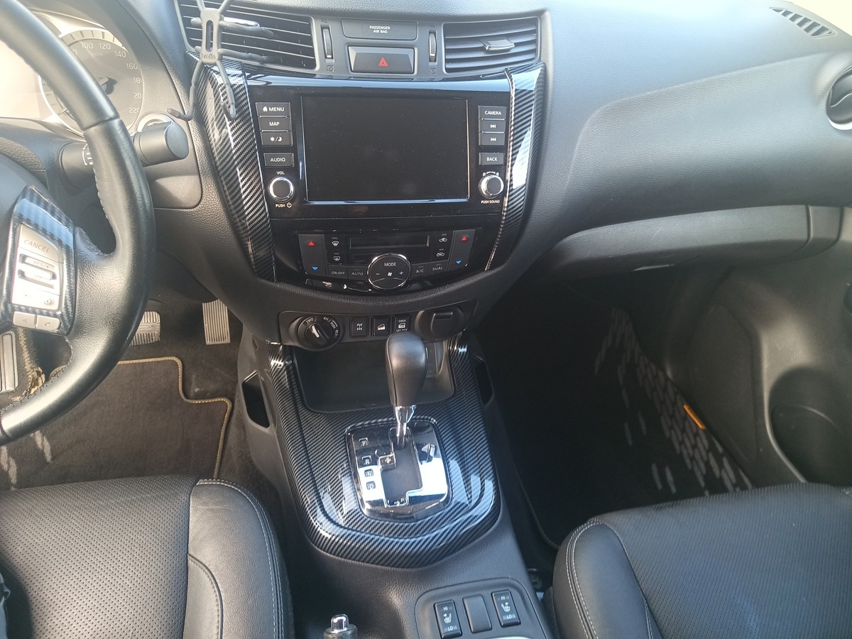 Nissan NP300 4x4 2.3 dCi Tekna Dubble Cab