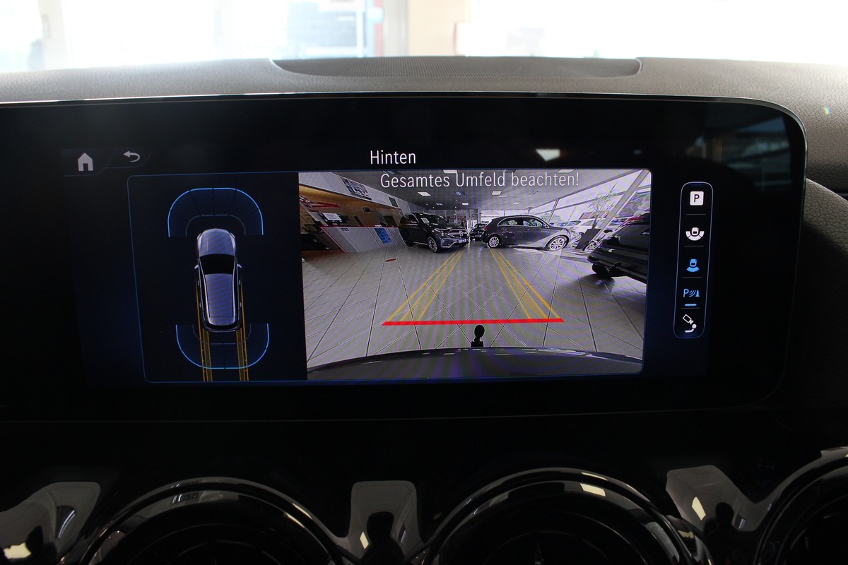 Mercedes-Benz B 180 LED LEDER NAVI