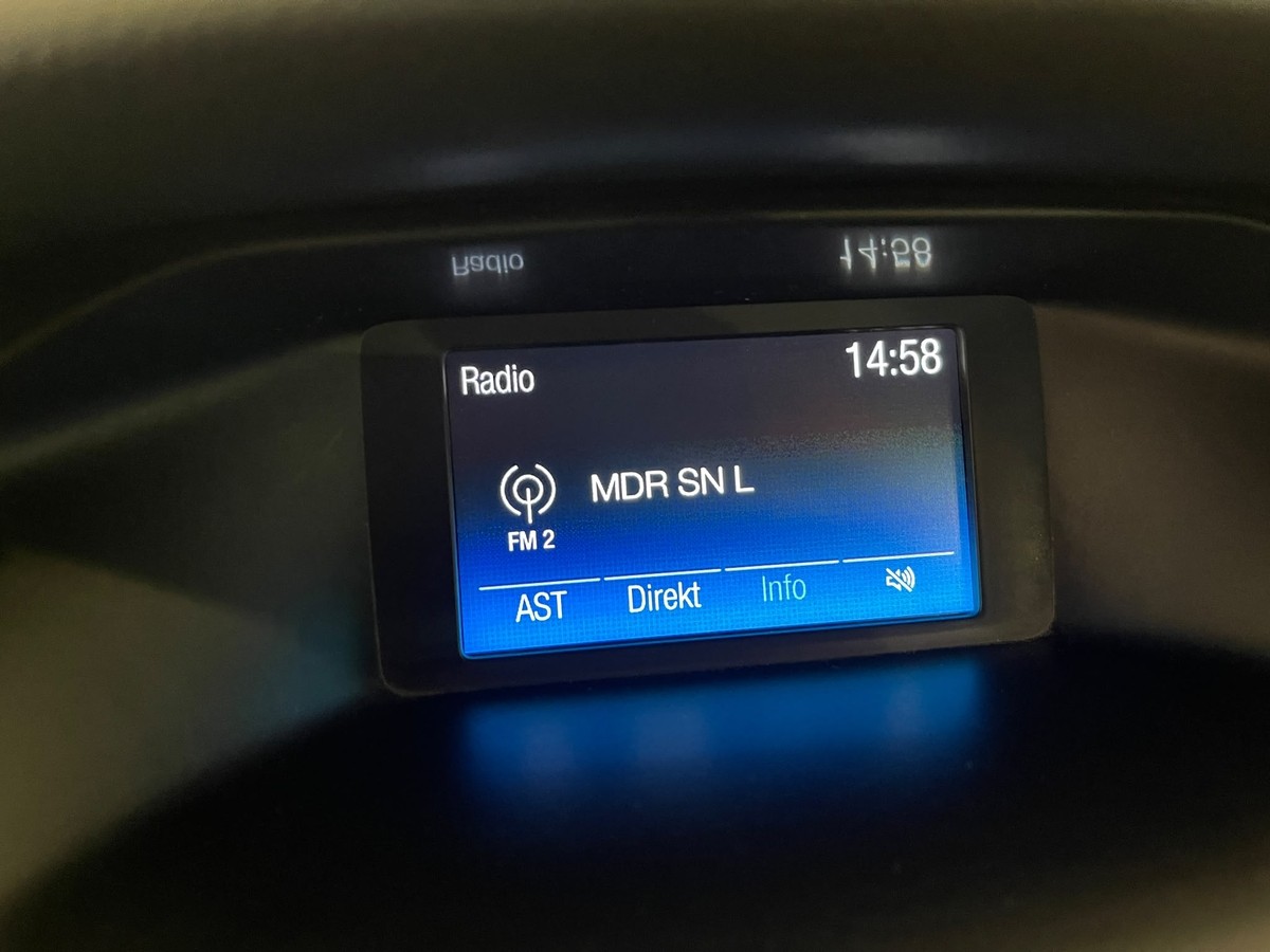 Ford Focus Turnier 1.0 EcoBoost Trend 6.Gang Tempomat AHK