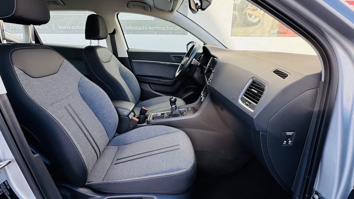 Seat Ateca 2.0 TDI Style NAVI LED LHZ CAM AHK 