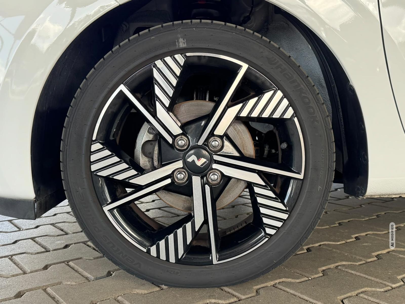 Hyundai i10 MPI 1.2 79PS N-Line / CarPlay / Navi / Kamera / Tempomat / Alu 15''