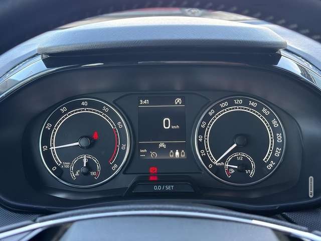 Skoda Fabia 1.0 Ambition KLIMA / SITZHEIZUNG / ALU