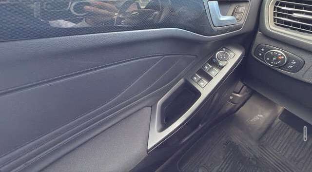 Ford Focus Turnier ST-Line *RFK *NAVI *APPLECARPLAY