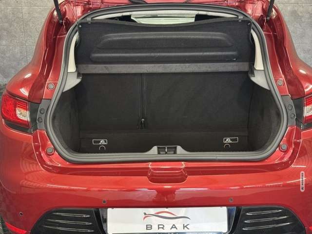 Renault Clio IV 1.2 Limited Navi*Tempo*PDC*Klima*Isofix
