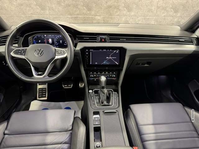 Volkswagen Passat 2.0 TDI R-Line Elegance DSG*Navi*LED*ACC*