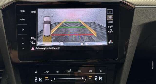 Volkswagen Passat 2.0 TDI R-Line Elegance DSG*Navi*LED*ACC*