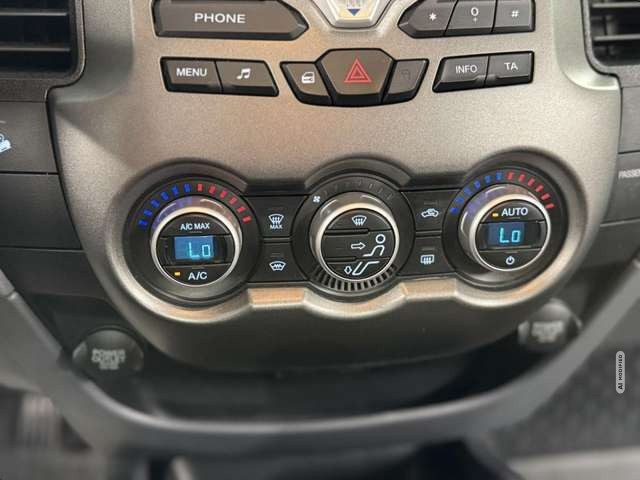 Ford Ranger 2.2 TDCi Limited 4x4 Tempo*AHK*PDC*SHZ