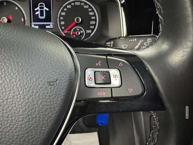 Volkswagen Polo 1.6 TDI Highline PDC*SHZ*Klima*Isofix*