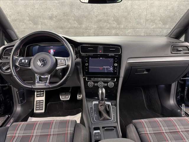 Volkswagen Golf VII GTI Performance DSG*Navi*LED*ACC*PDC*