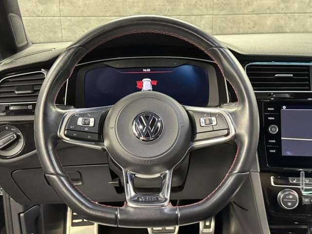 Volkswagen Golf VII GTI Performance DSG*Navi*LED*ACC*PDC*
