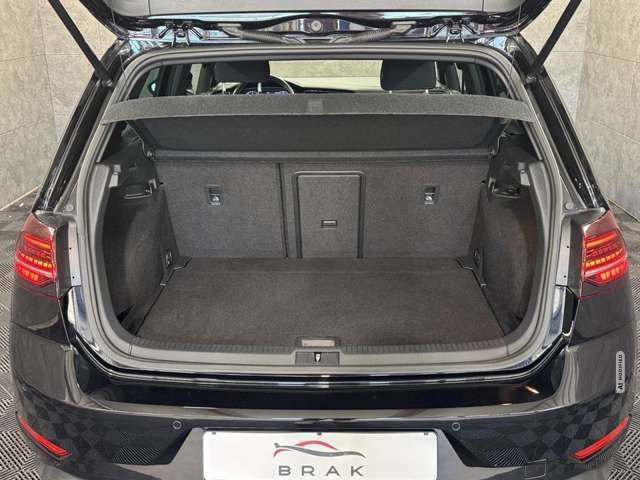 Volkswagen Golf VII GTI Performance DSG*Navi*LED*ACC*PDC*