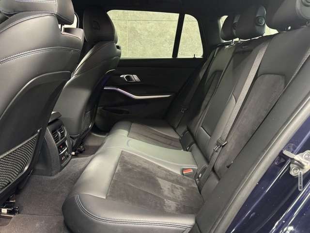 BMW 320 d M Sport Aut*Laser*Navi*HuD*Tempo*Kamera*