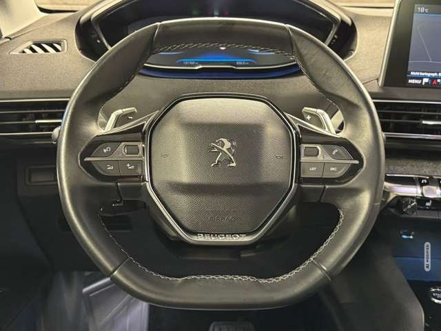 Peugeot 5008 Allure Aut*Navi*LED*Tempo*360*7-Sitze*Pano