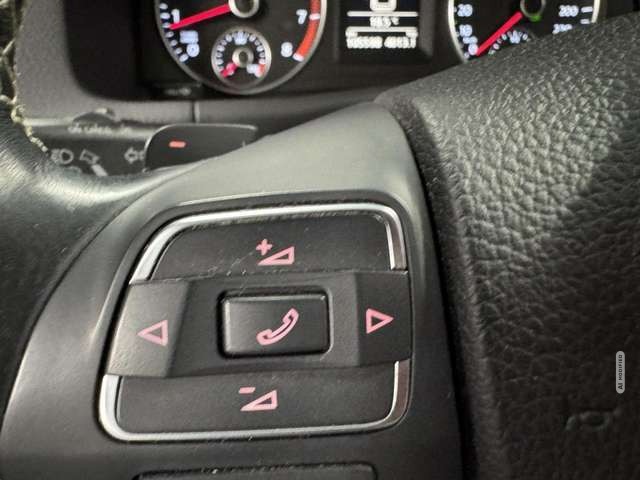 Volkswagen Touran 1.4 TSI Cup DSG*Navi*Bi-Xenon*Tempo*PDC*