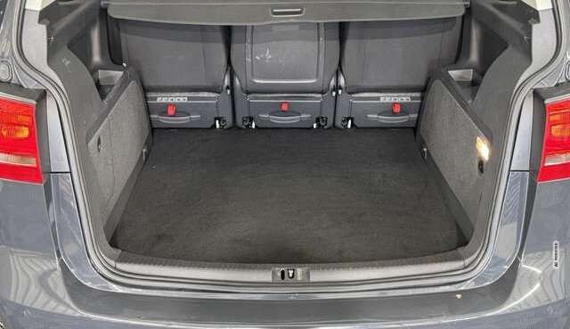 Volkswagen Touran 1.4 TSI Cup DSG*Navi*Bi-Xenon*Tempo*PDC*