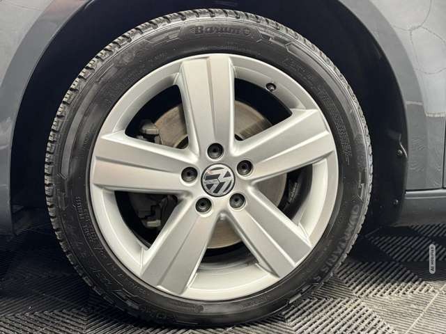 Volkswagen Touran 1.4 TSI Cup DSG*Navi*Bi-Xenon*Tempo*PDC*