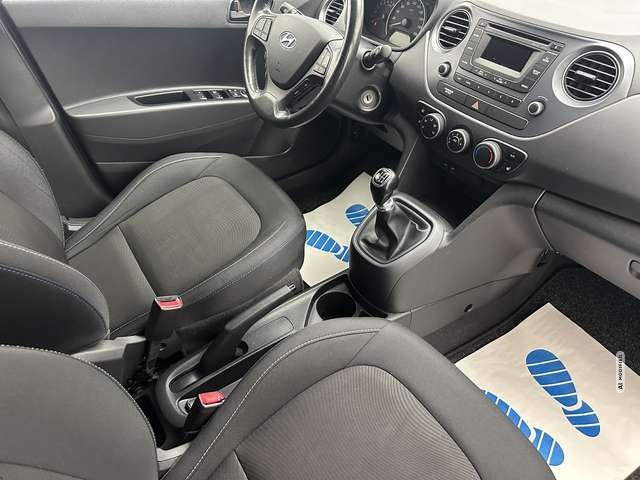 Hyundai i10 Passion 