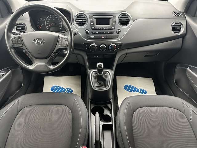 Hyundai i10 Passion 