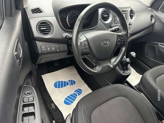 Hyundai i10 Passion 