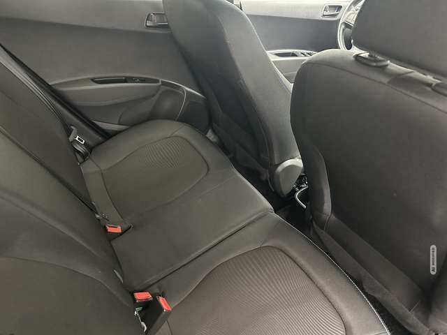 Hyundai i10 Passion 