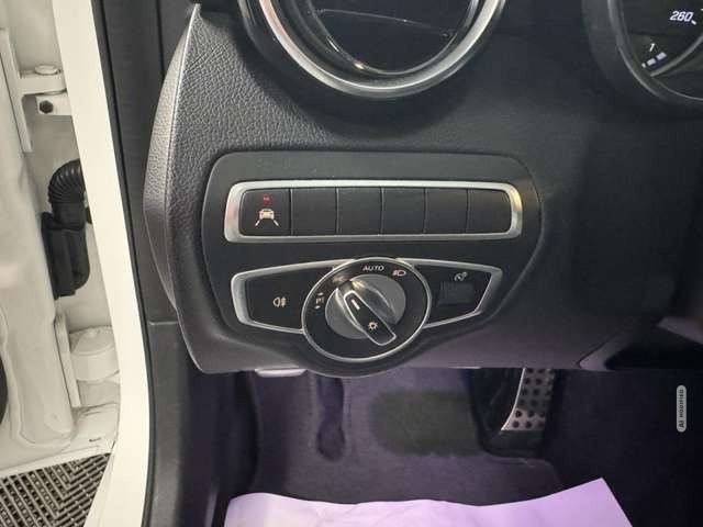 Mercedes-Benz C 300 T AMG-Line Aut*Navi*LED*ACC*Kam*Pano*Burm*