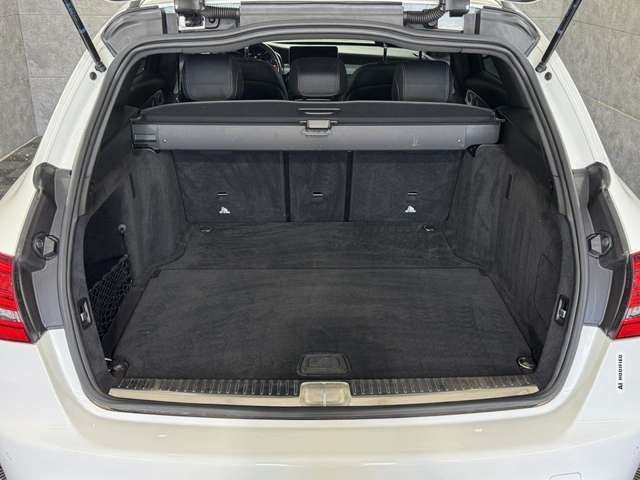 Mercedes-Benz C 300 T AMG-Line Aut*Navi*LED*ACC*Kam*Pano*Burm*