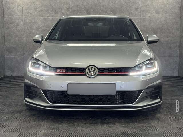 Volkswagen Golf VII GTI Performance DSG*Navi*LED*ACC*Kamera
