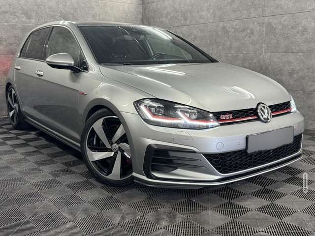 Volkswagen Golf VII GTI Performance DSG*Navi*LED*ACC*Kamera