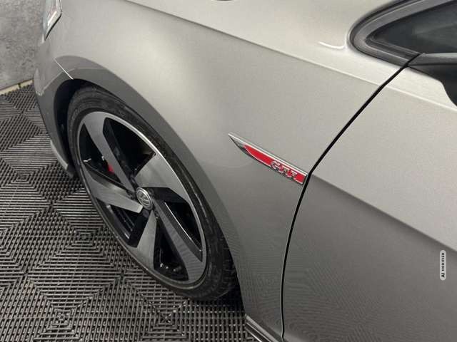 Volkswagen Golf VII GTI Performance DSG*Navi*LED*ACC*Kamera