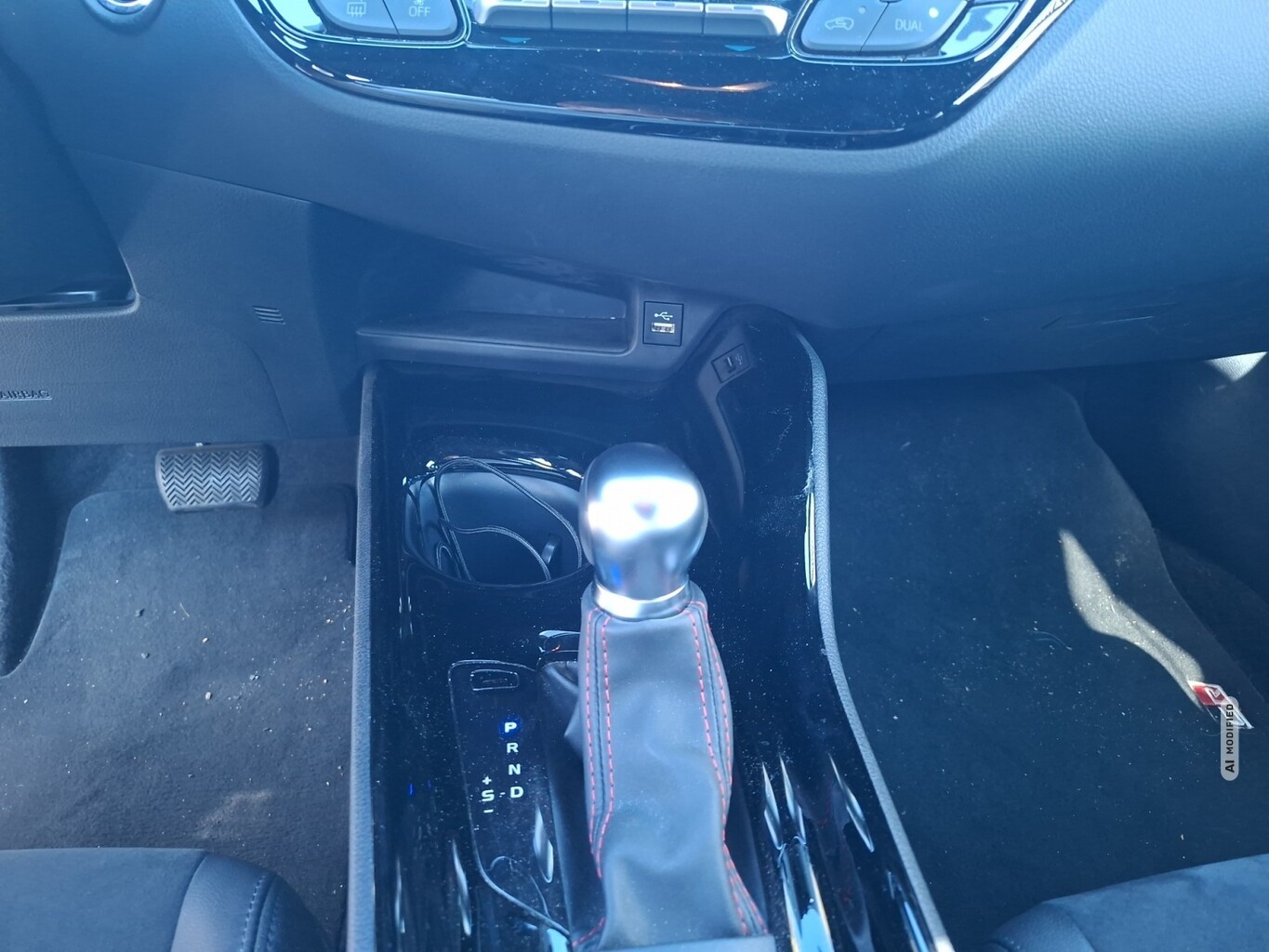 Toyota C-HR 2.0 Hybrid 184 CVT GR Sport ParkAs Nav LED