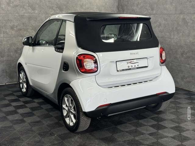 Smart ForTwo 1.0 cabrio Basis Tempomat*SHZ*Alu*Klima*