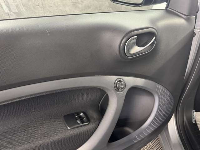 Smart ForTwo 1.0 cabrio Basis Tempomat*SHZ*Alu*Klima*