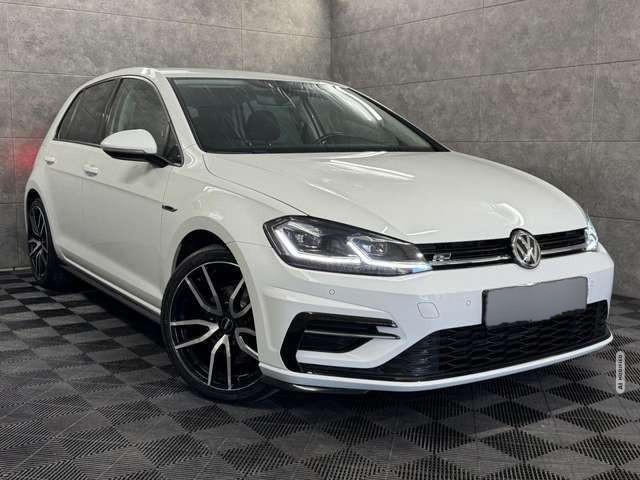Volkswagen Golf VII Highline R-Line Navi*LED*ACC*PDC*Keyles