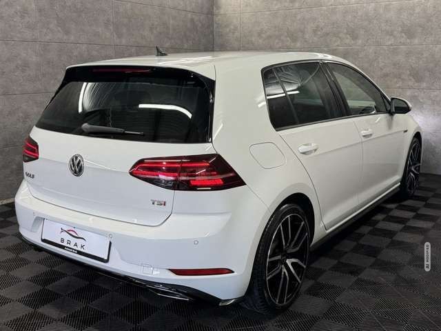 Volkswagen Golf VII Highline R-Line Navi*LED*ACC*PDC*Keyles