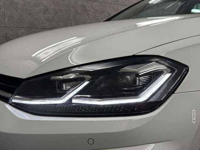 Volkswagen Golf VII Highline R-Line Navi*LED*ACC*PDC*Keyles
