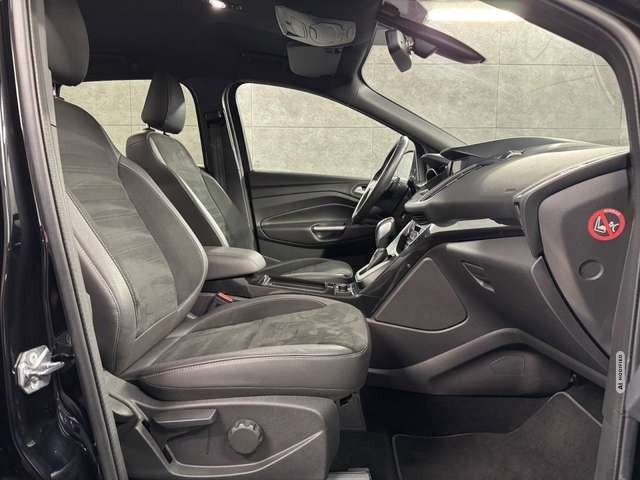 Ford Kuga 2.0 TDCi ST-Line AWD Aut*Navi*Bi-Xenon*AHK