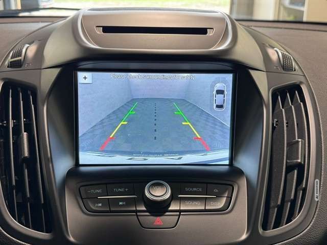 Ford Kuga 2.0 TDCi ST-Line AWD Aut*Navi*Bi-Xenon*AHK