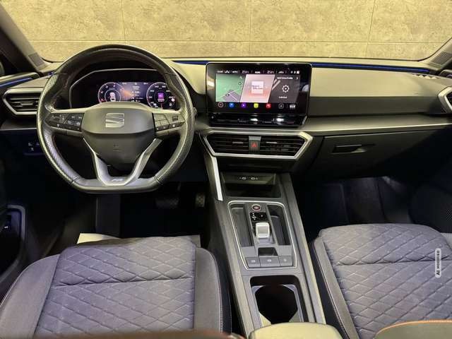 Seat Leon Sportstourer FR 2.0 TDI DSG*Navi*LED*ACC