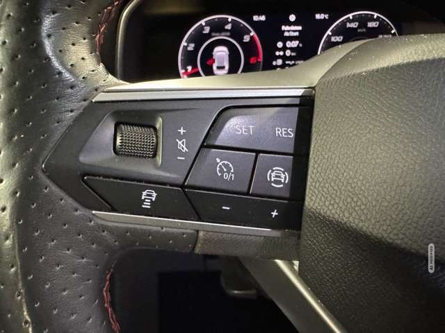 Seat Leon Sportstourer FR 2.0 TDI DSG*Navi*LED*ACC