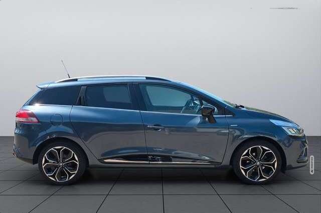 Renault Clio IV Grandtour BOSE Edition *LED