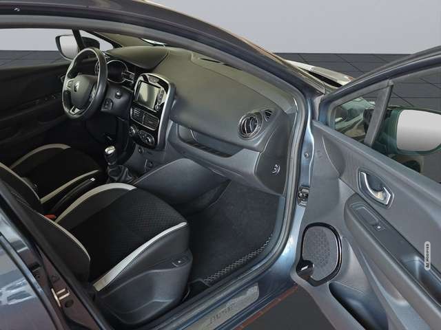 Renault Clio IV Grandtour BOSE Edition *LED
