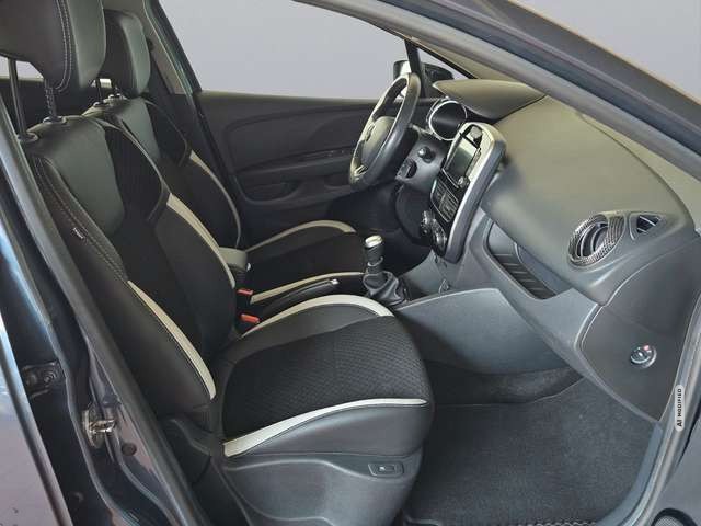 Renault Clio IV Grandtour BOSE Edition *LED