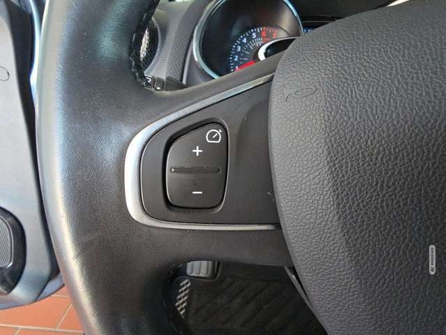 Renault Clio IV Grandtour BOSE Edition *LED
