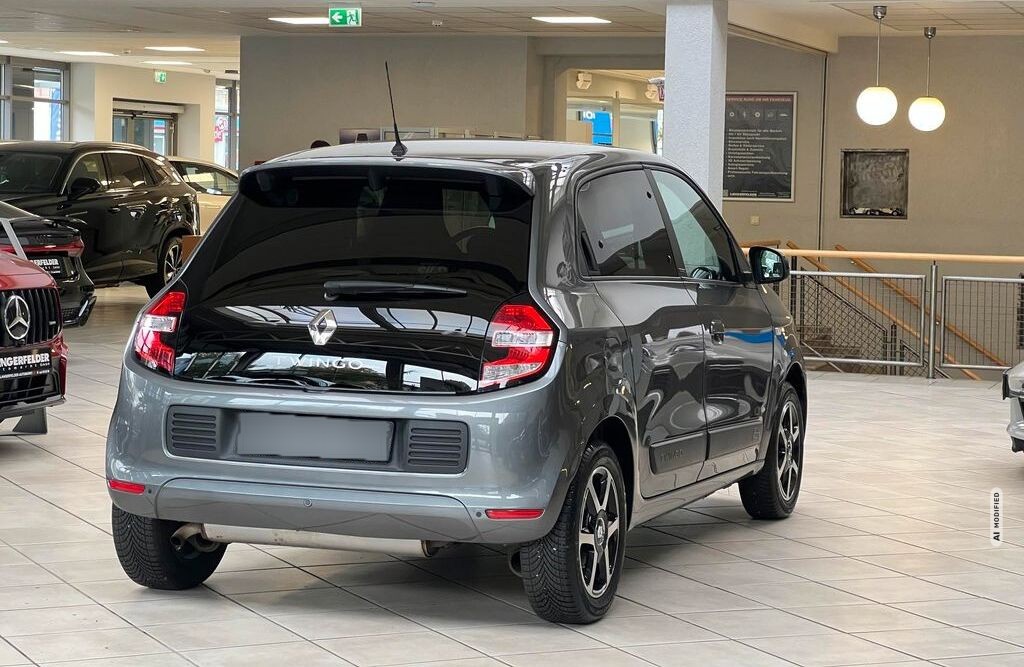 Renault Twingo AUTOMATIK|ALLWETTER|SCHECKHEFT|PARKSENSOR