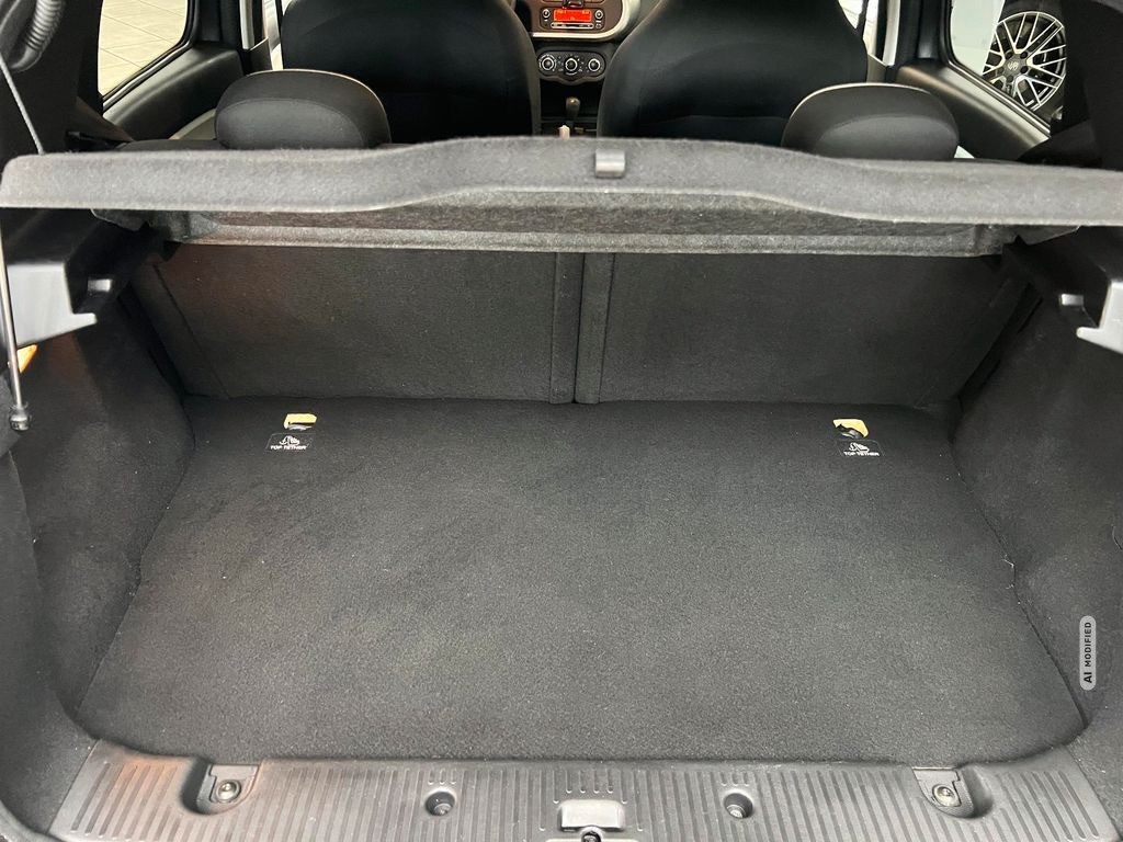 Renault Twingo AUTOMATIK|ALLWETTER|SCHECKHEFT|PARKSENSOR